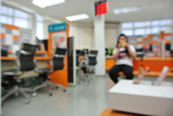 Briefcase_Blurred_Orange_Office.jpg